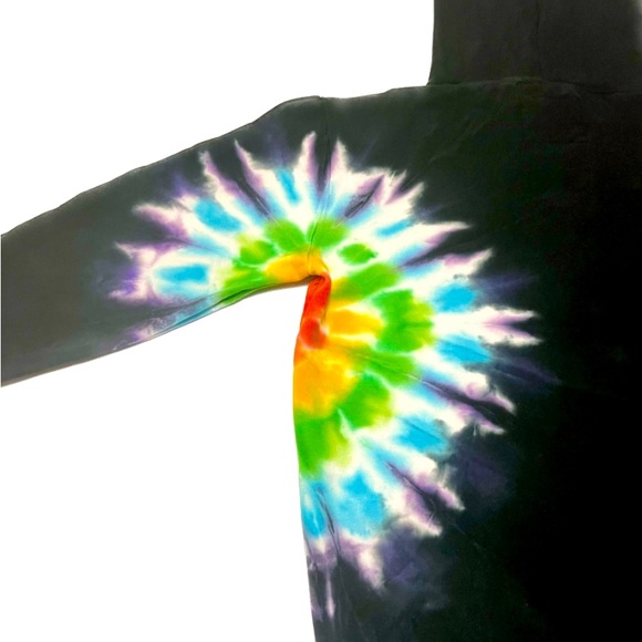 Young & Reckless Hoodie with tie dye burst 💥 - Picture 3 of 10